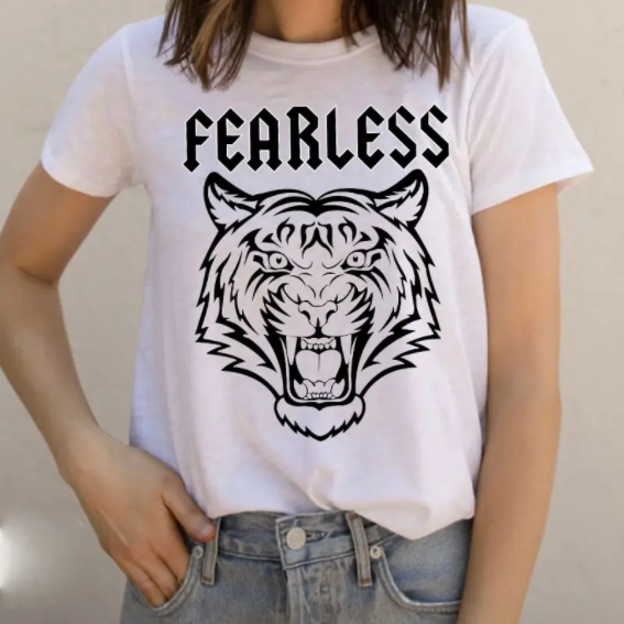 FEARLESS GRAPHIC TEE